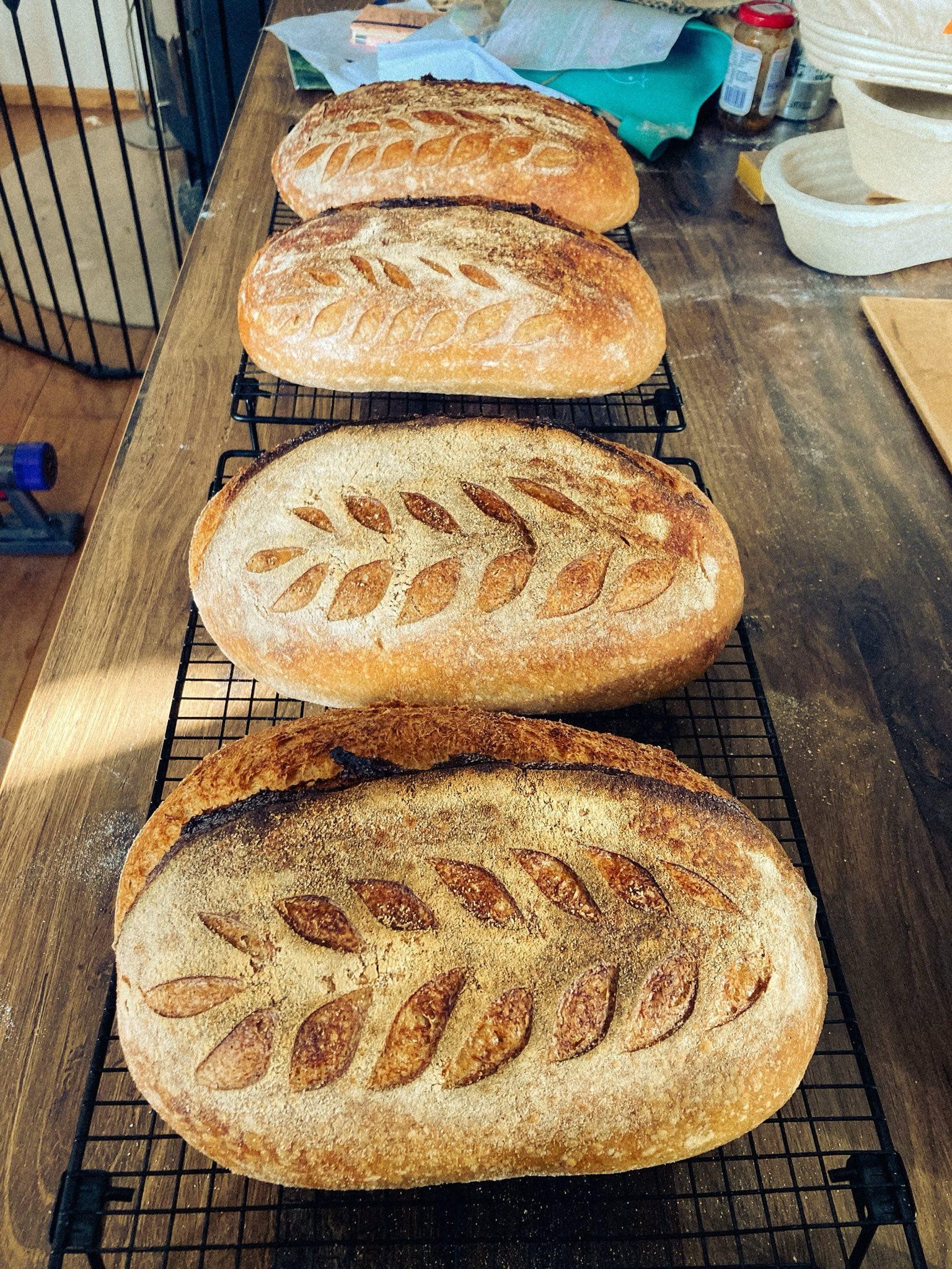 Fertig gebackene Brote