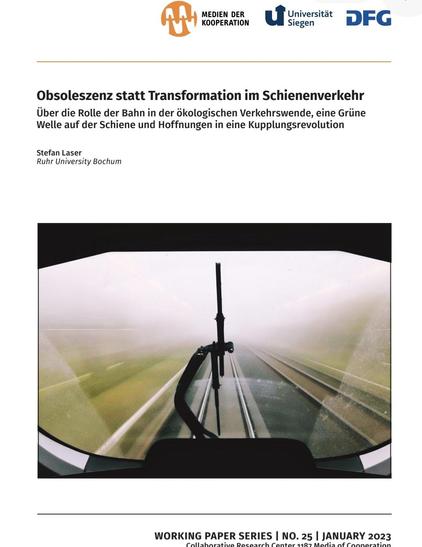 Titelseite des Working papers, mit einem Blick auf die Schienen im Nebel